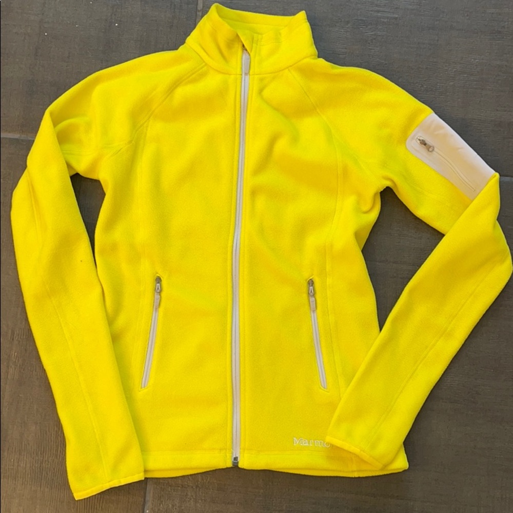 Brand new never worn marmot fleece. Size xs